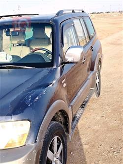 ميتسوبيشي باجيرو